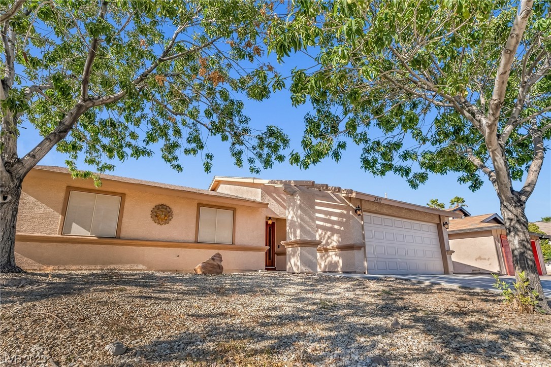2432 La Casa Drive