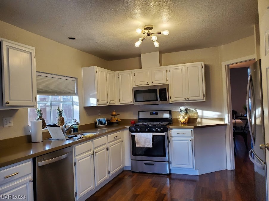 1732 Stagecoach Drive