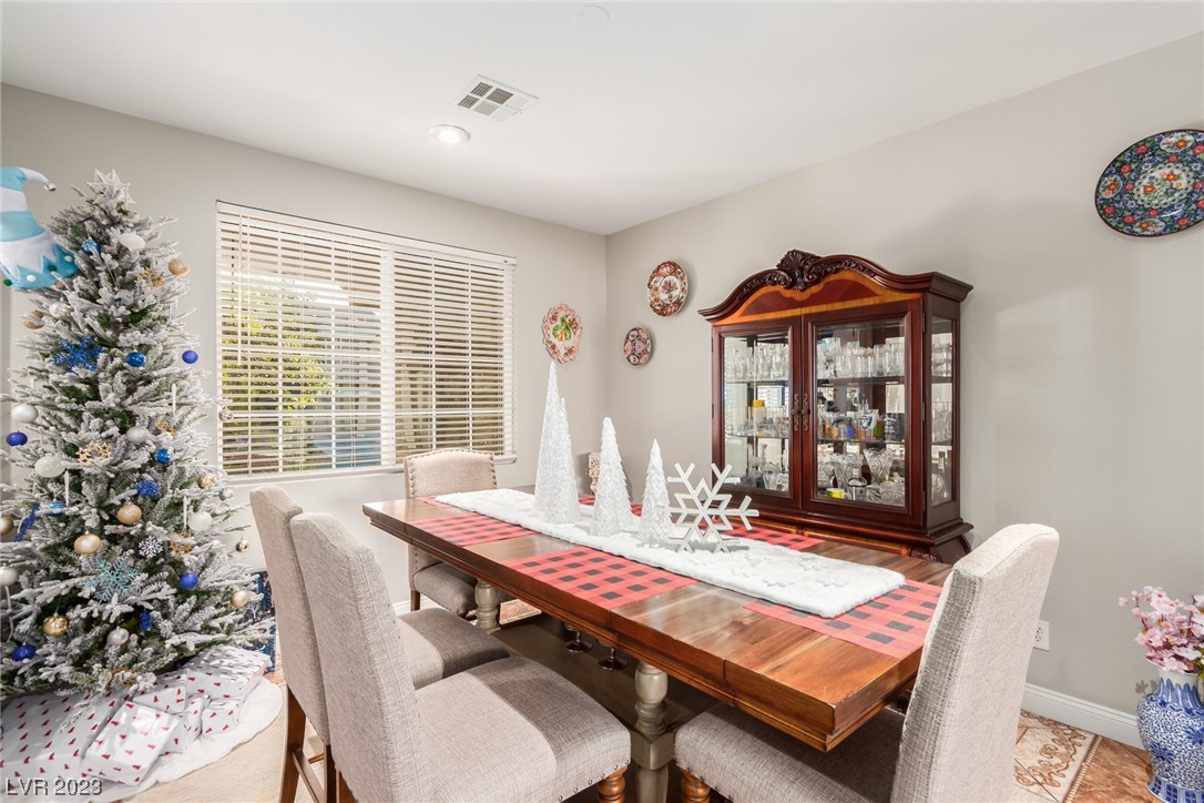 1014 Rustridge Avenue