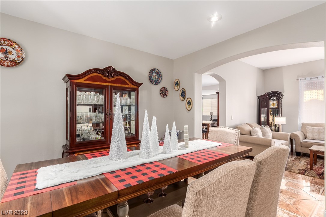 1014 Rustridge Avenue