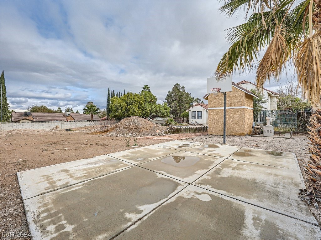 7240 El Parque Avenue