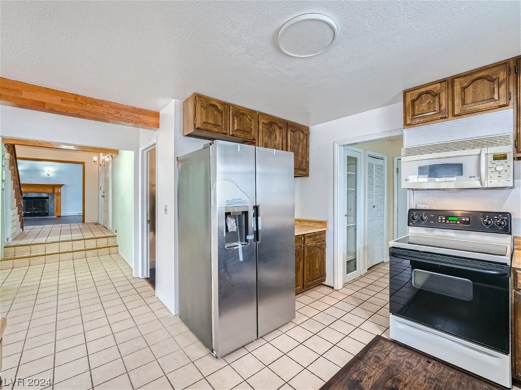 7240 El Parque Avenue