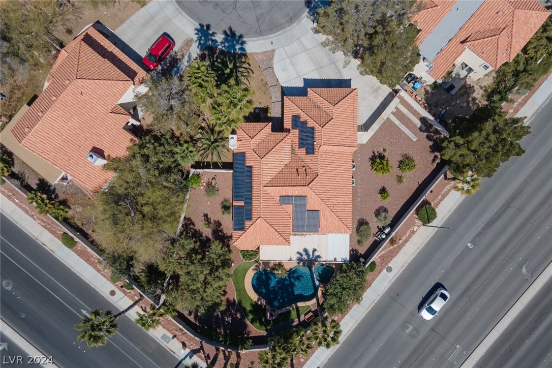 4004 Featherstone Lane