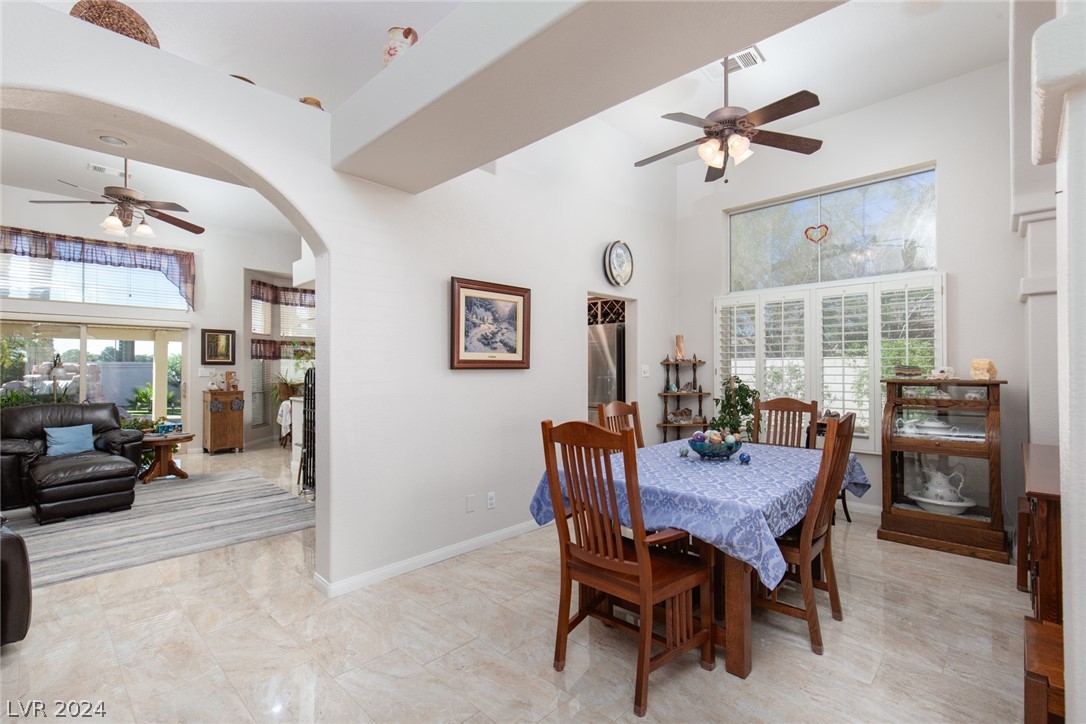 4004 Featherstone Lane