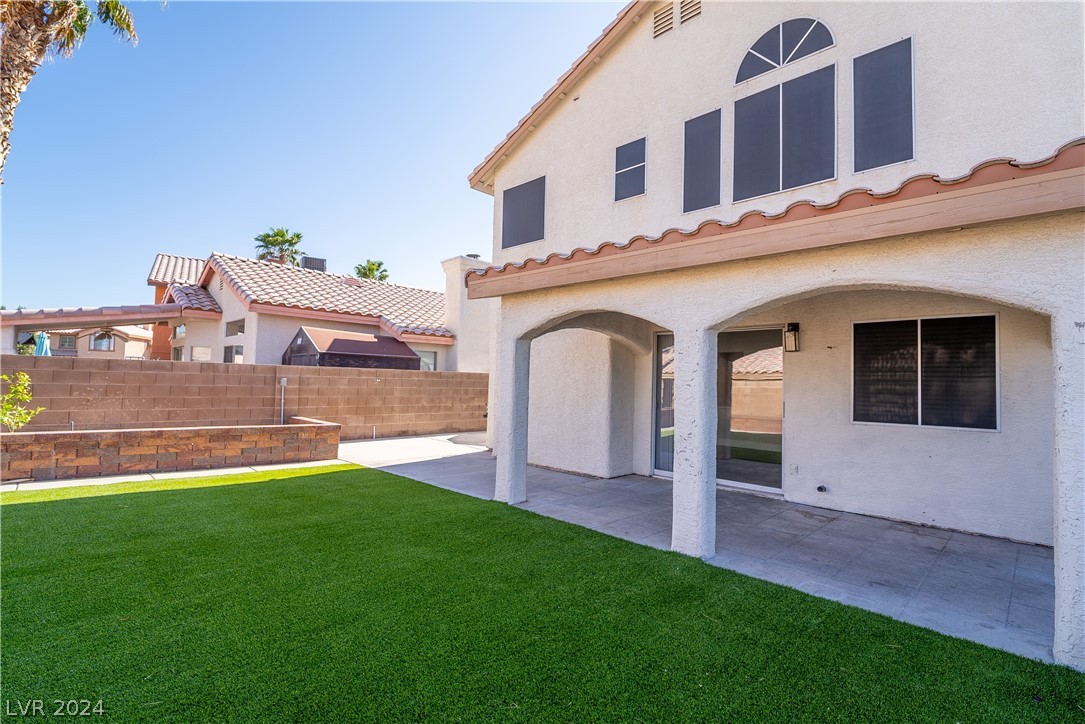 6978 Country Day Lane