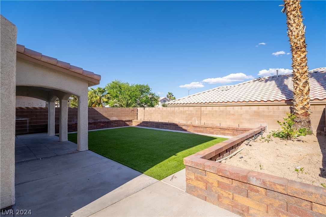 6978 Country Day Lane