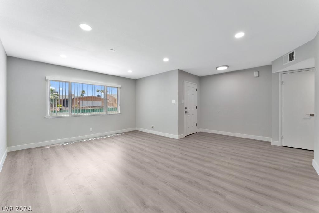 4546 Bennett Drive