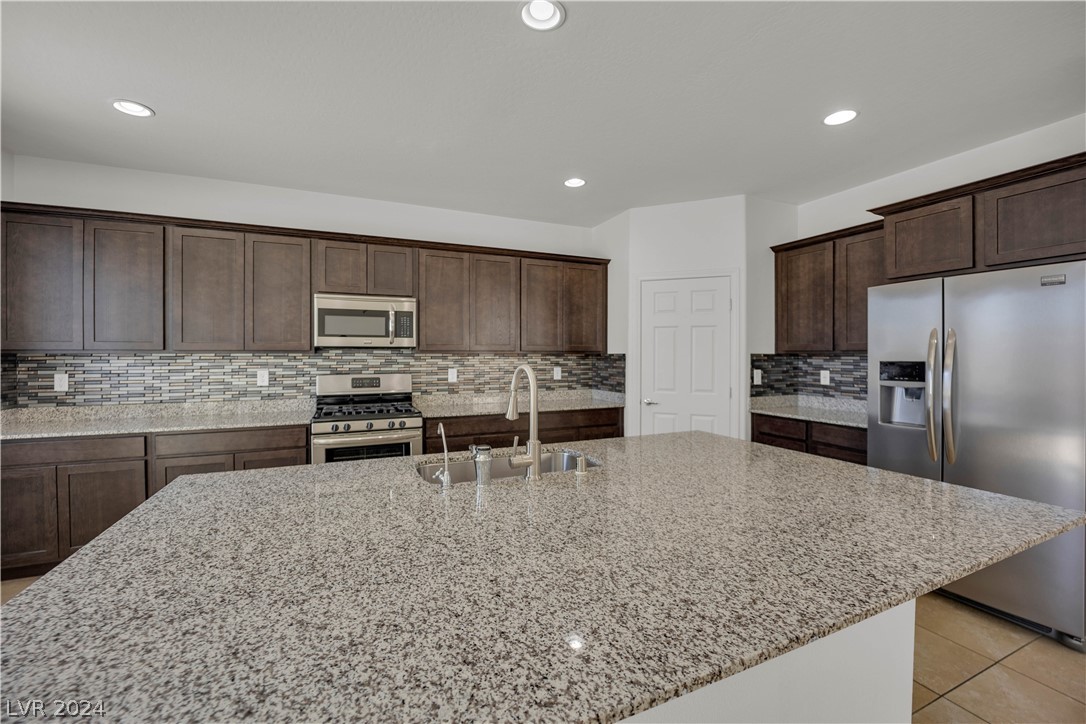 4620 High Anchor Street