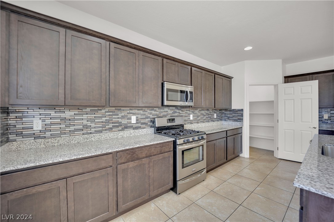 4620 High Anchor Street