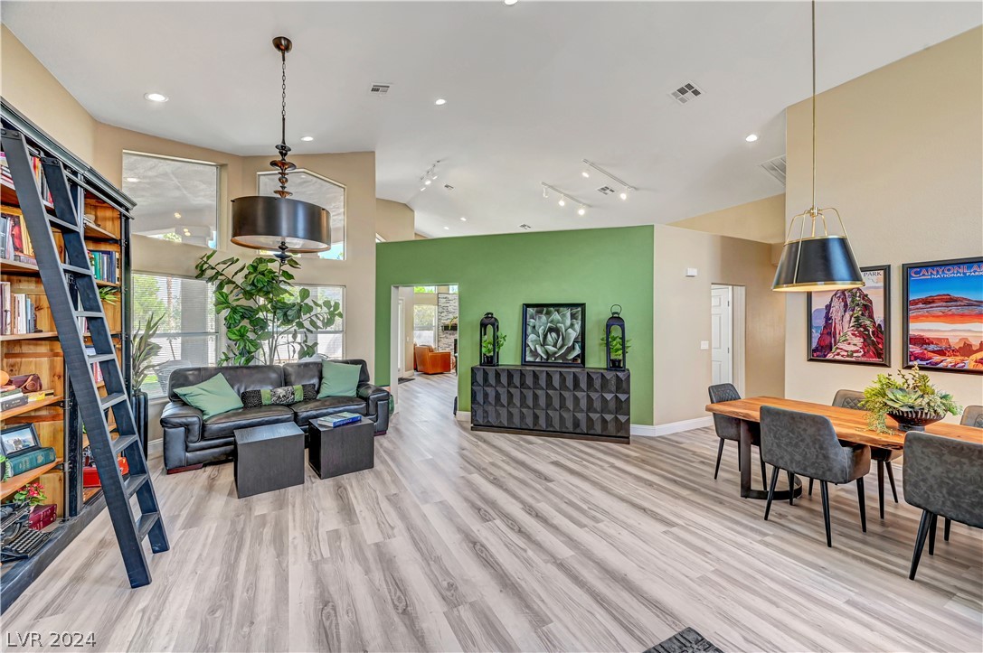 3930 West Ford Avenue