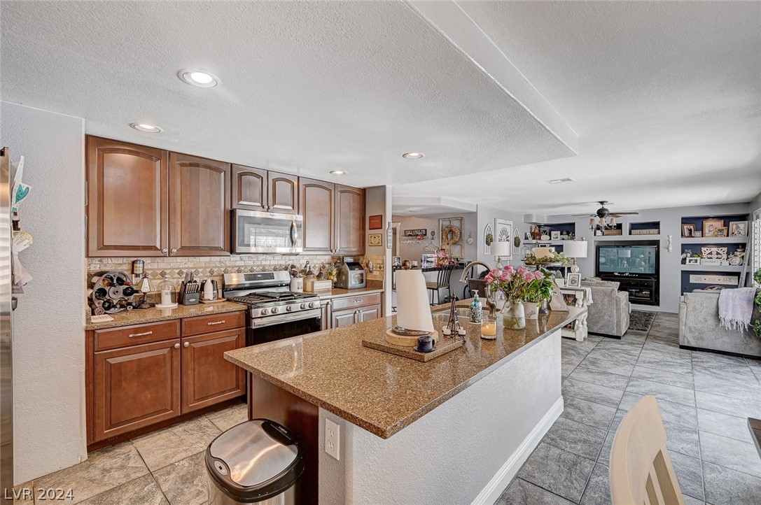 3001 Ocean Port Drive