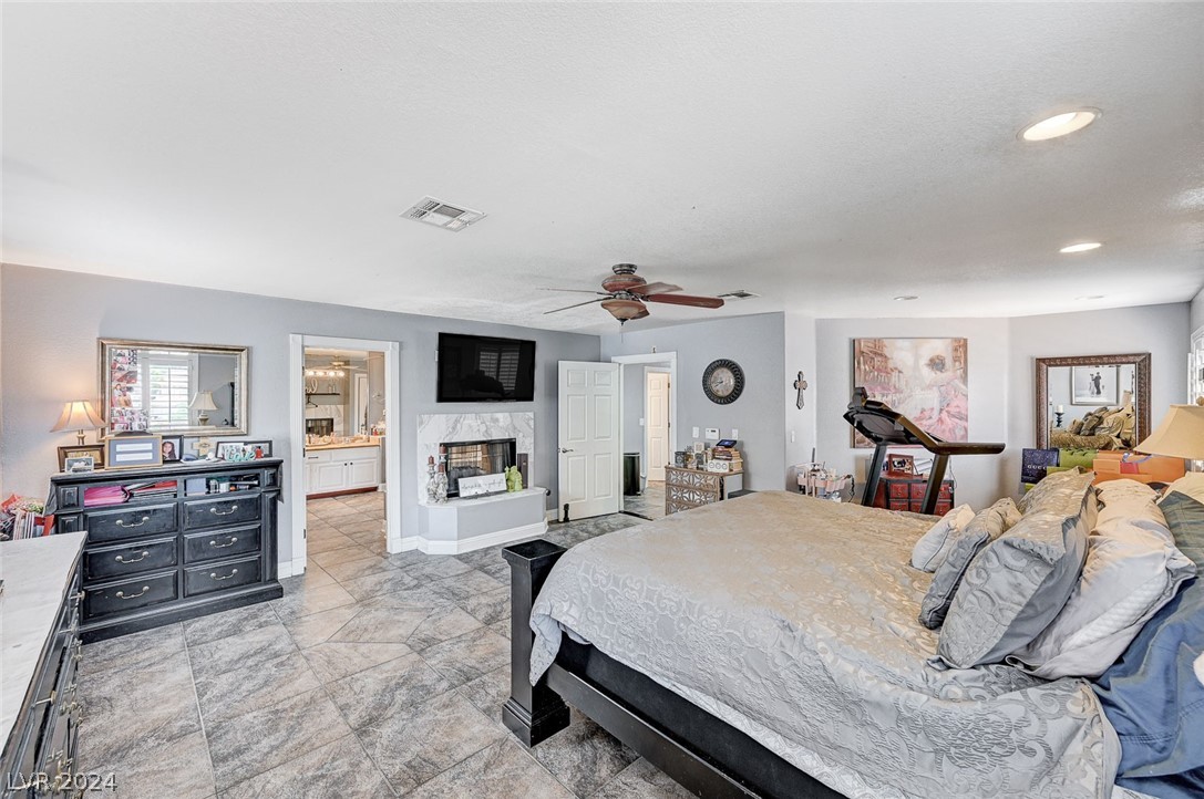 3001 Ocean Port Drive