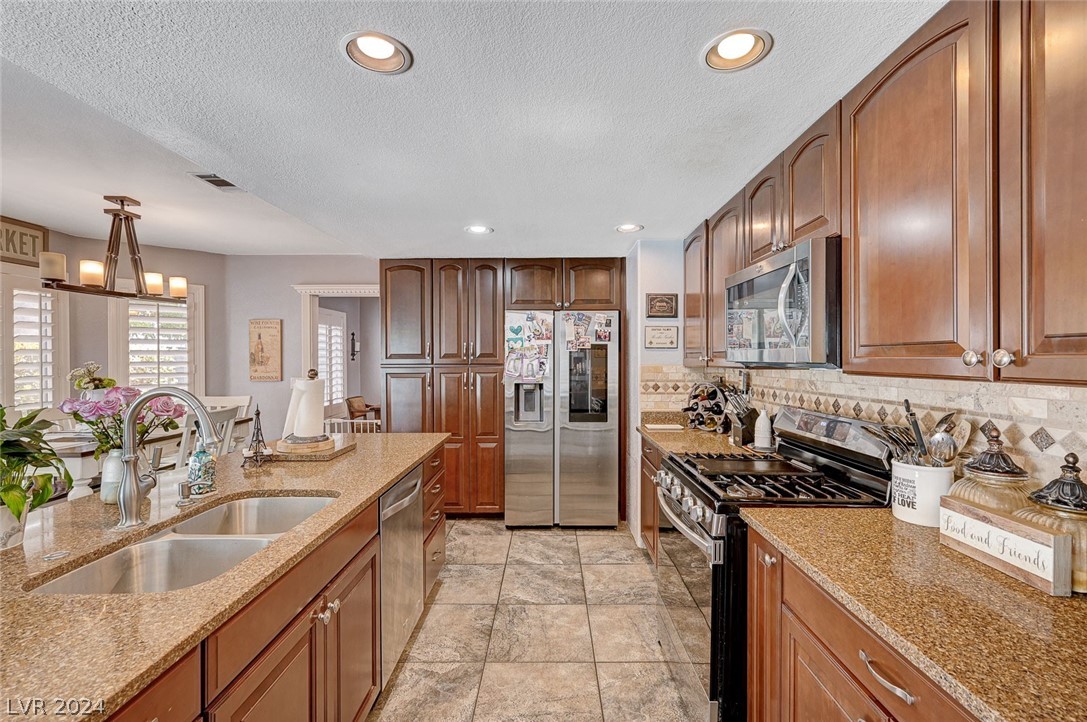 3001 Ocean Port Drive