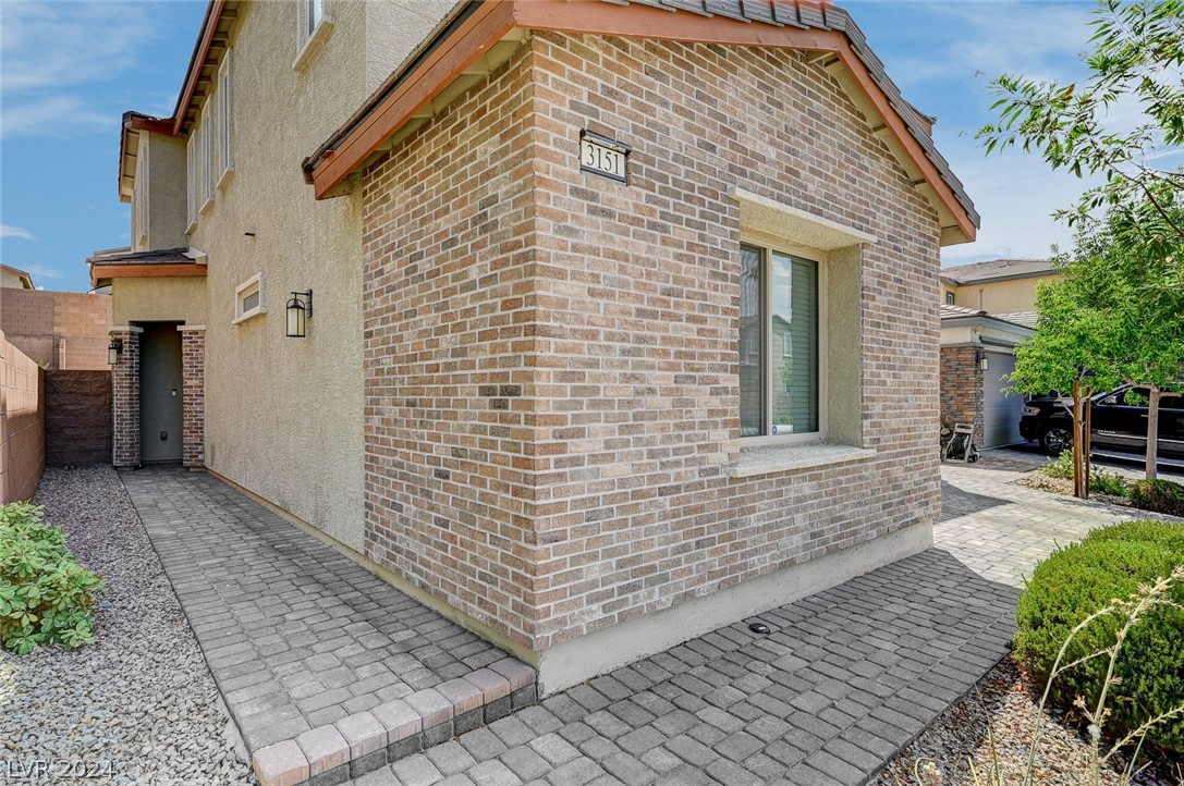 3151 Hazy Hills Avenue