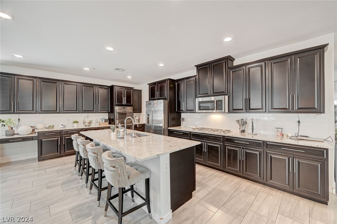 3151 Hazy Hills Avenue