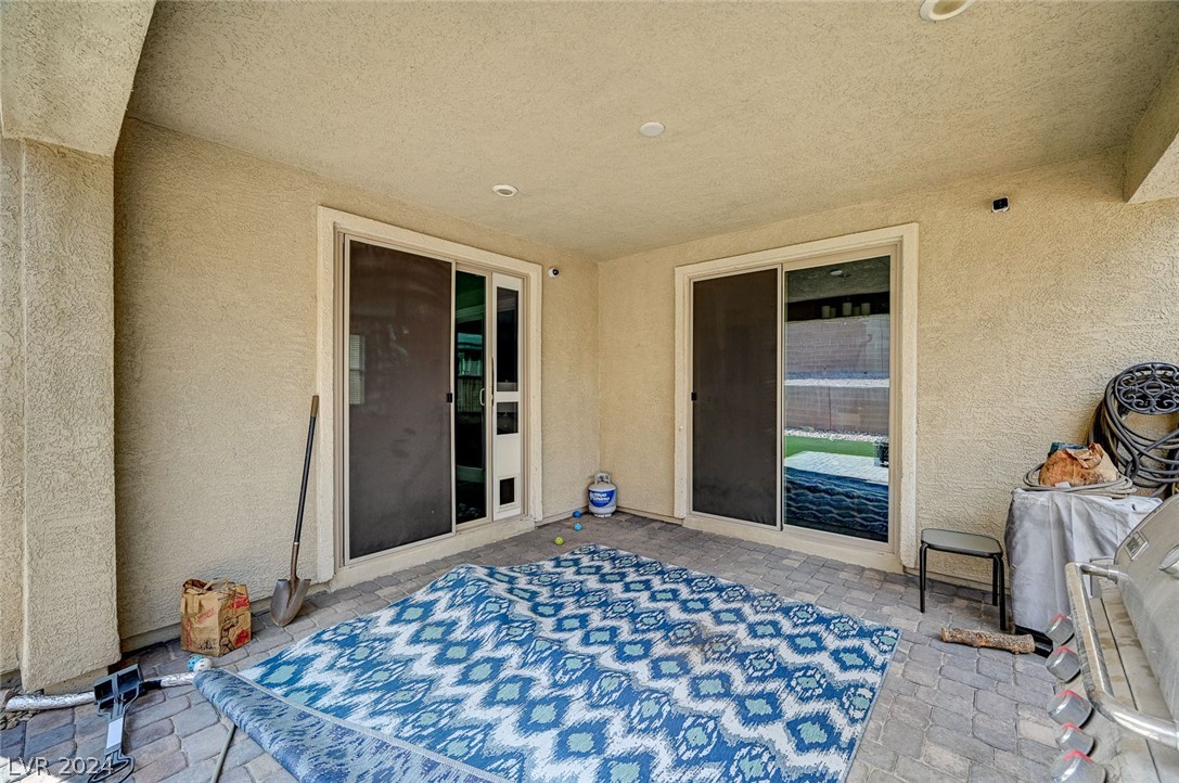 3151 Hazy Hills Avenue