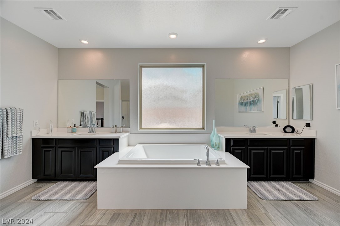 3151 Hazy Hills Avenue