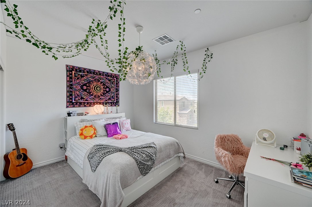 3151 Hazy Hills Avenue