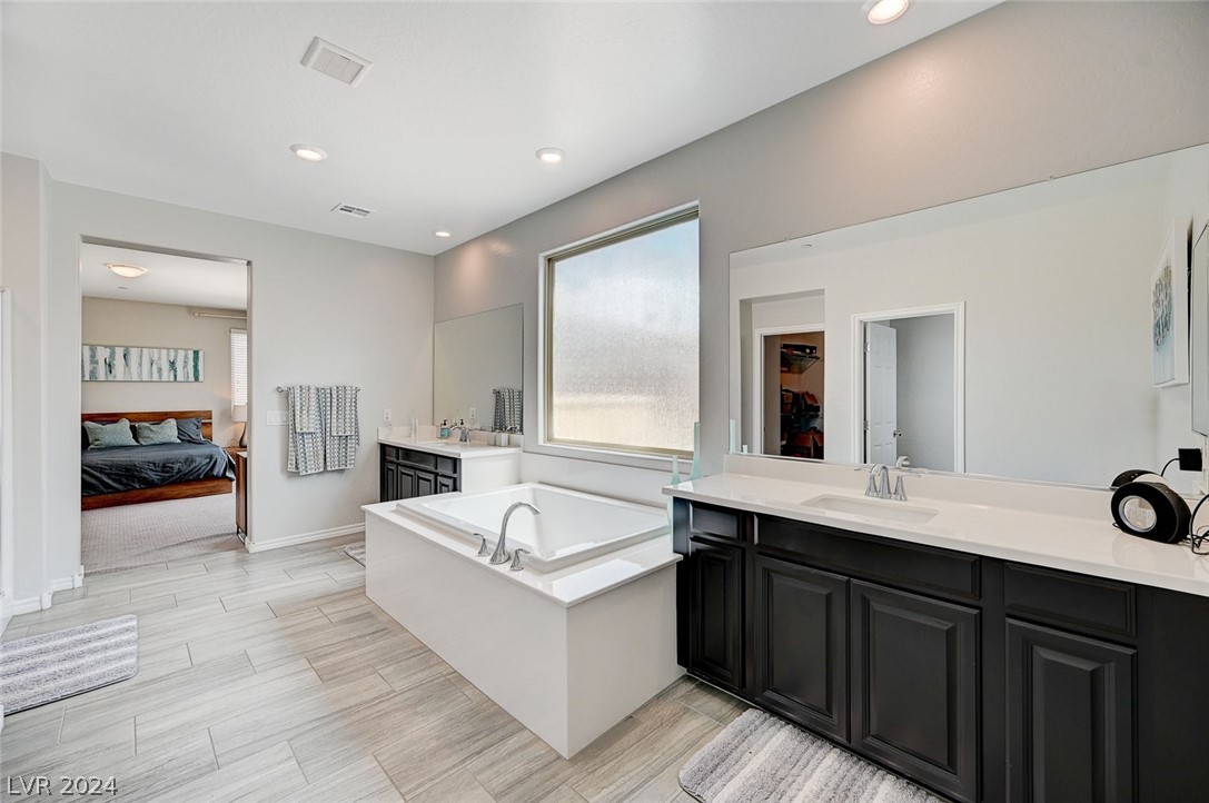 3151 Hazy Hills Avenue