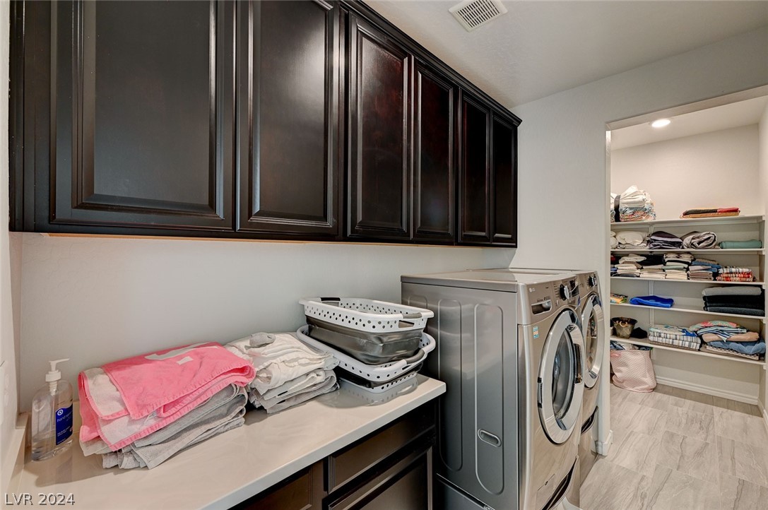 3151 Hazy Hills Avenue