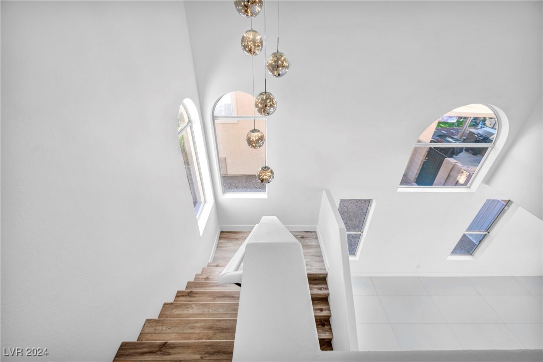5304 Vista Hermosa Avenue