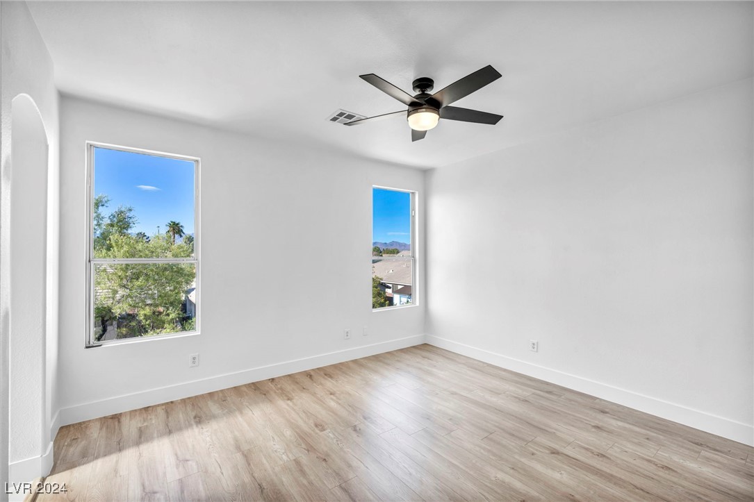 5304 Vista Hermosa Avenue