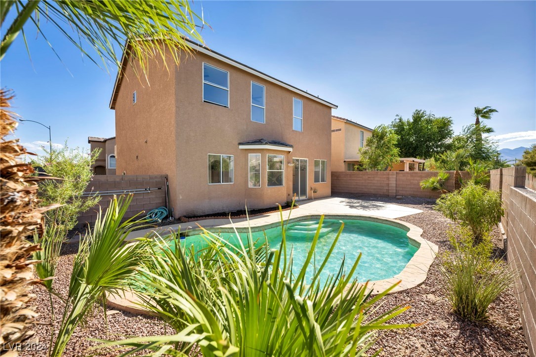 5304 Vista Hermosa Avenue