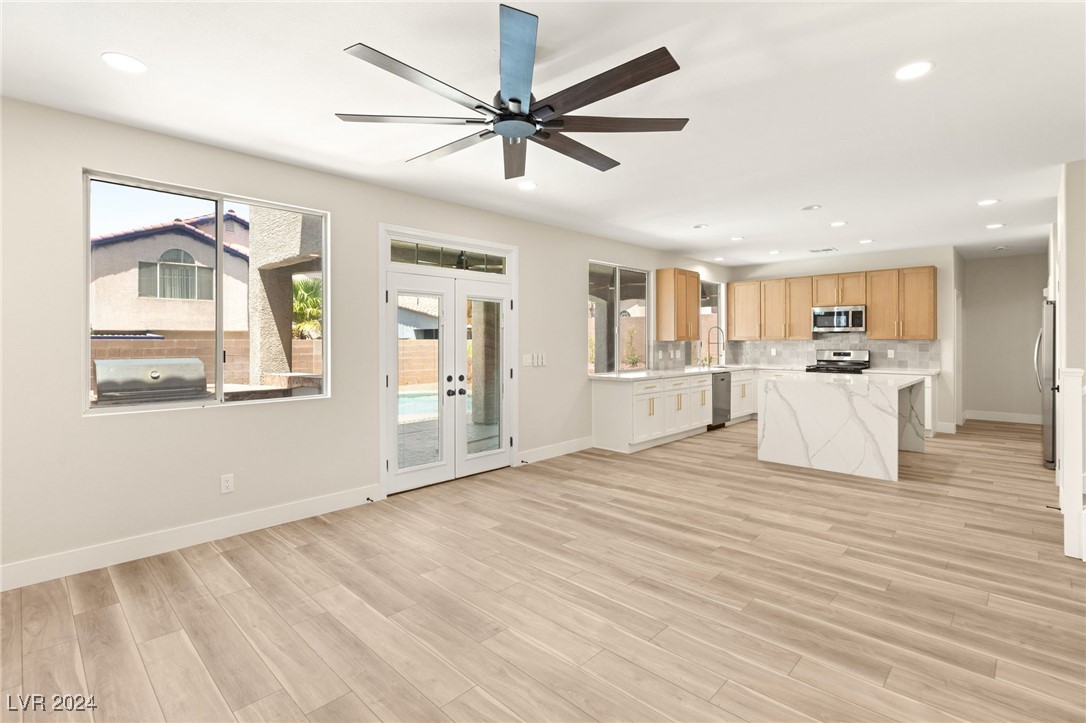 6534 Violet Breeze Way