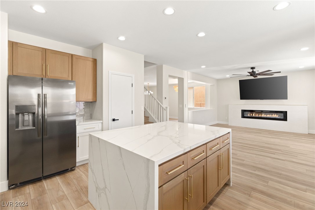 6534 Violet Breeze Way