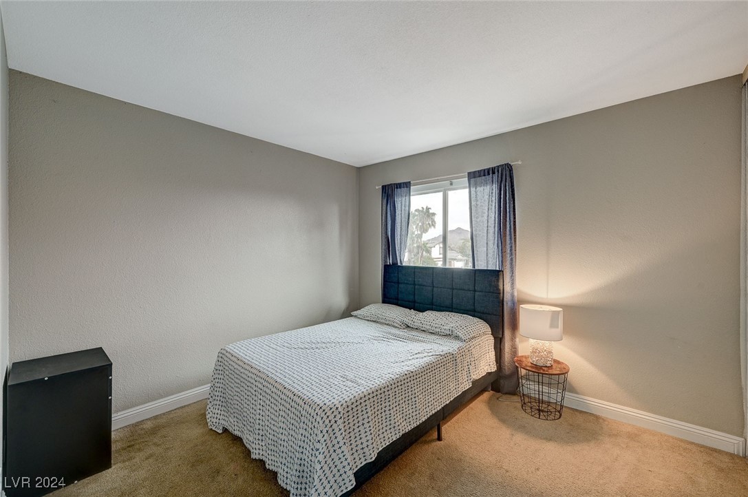 3933 Manford Circle