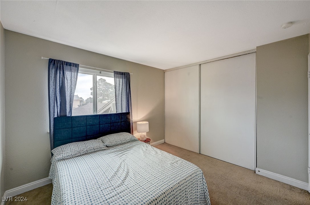 3933 Manford Circle