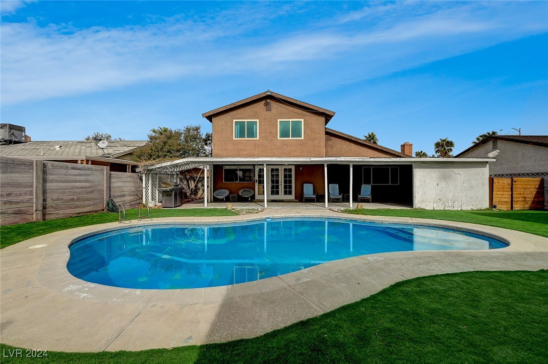 3933 Manford Circle