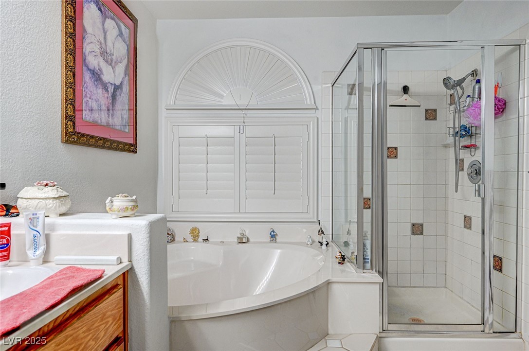 2686 African Violet Avenue