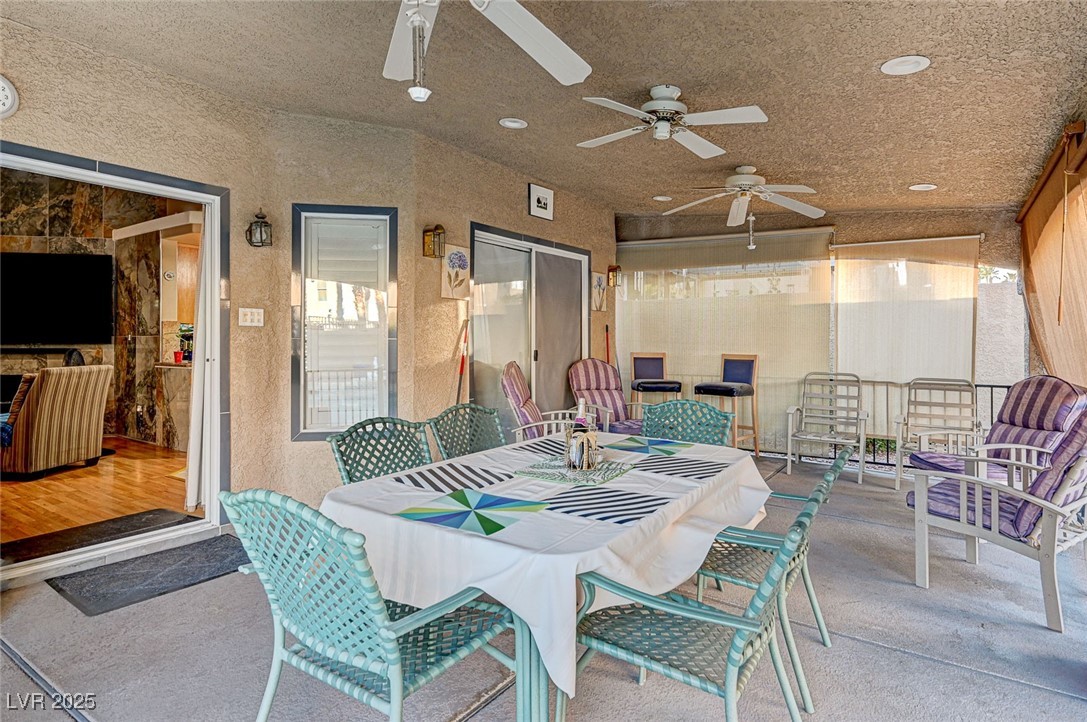 2686 African Violet Avenue