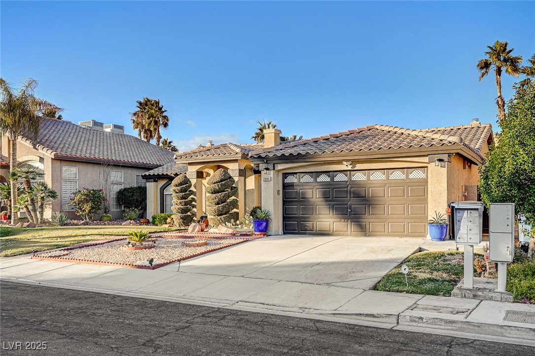 2686 African Violet Avenue