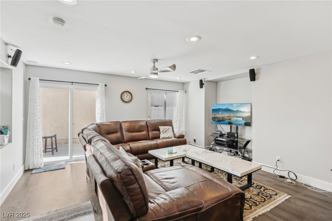 7194 Cestrum Road