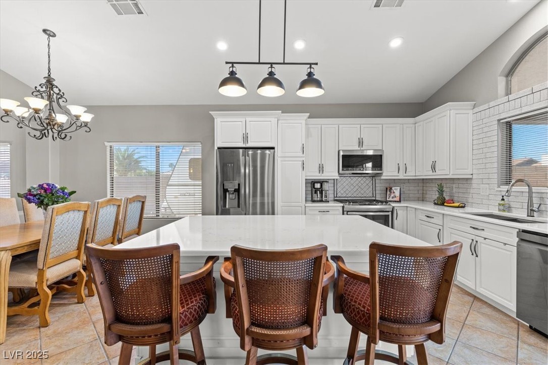 5421 Tourmaline Street