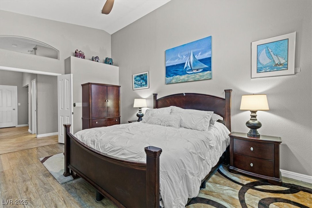 5421 Tourmaline Street