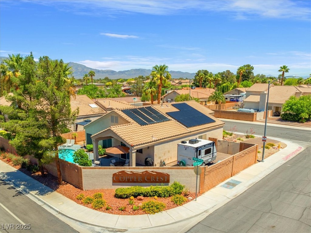 5421 Tourmaline Street