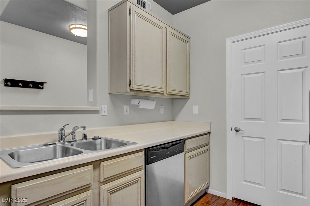 7147 South Durango Drive 304