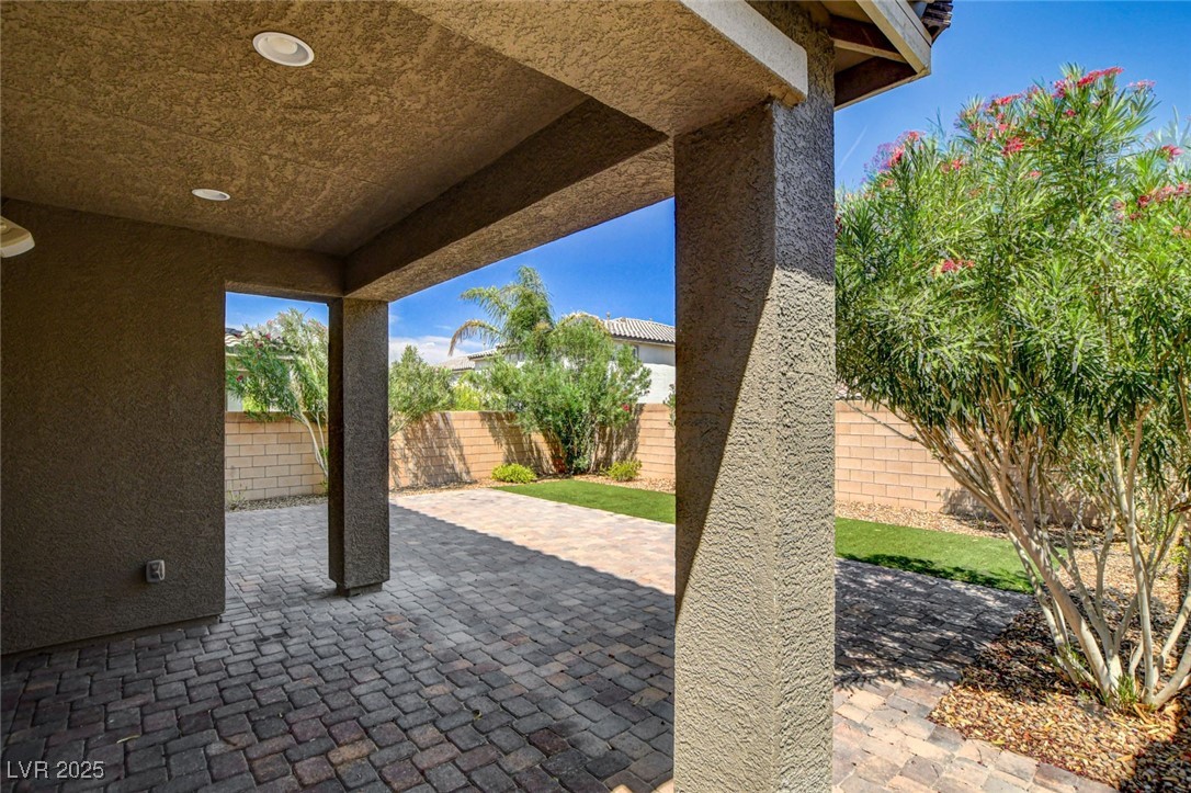 11032 Brandan Alps Street