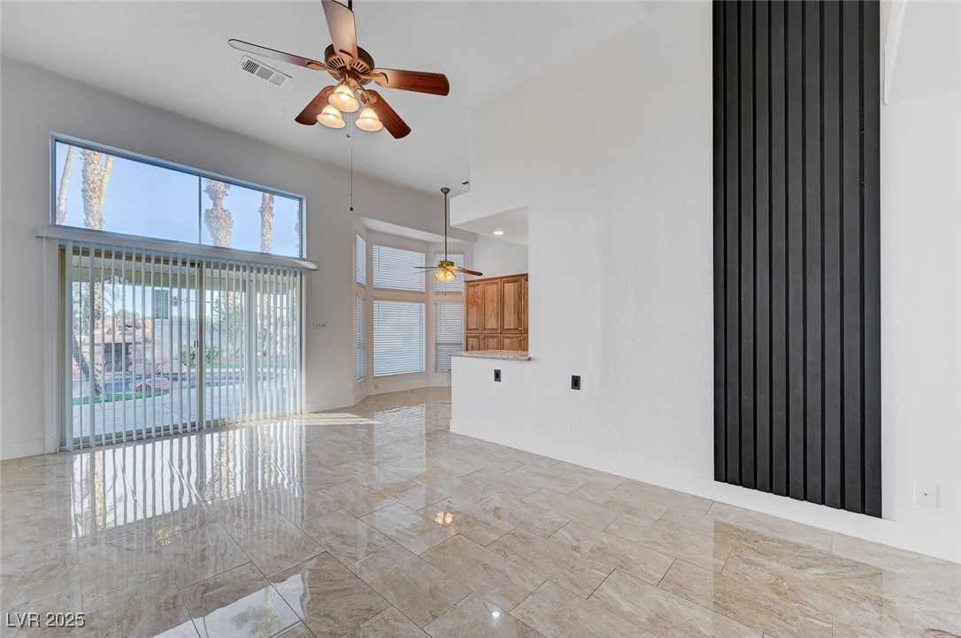 4004 Featherstone Lane