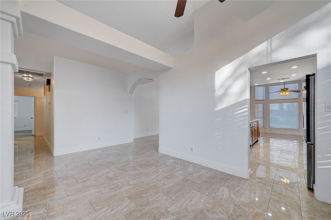 4004 Featherstone Lane