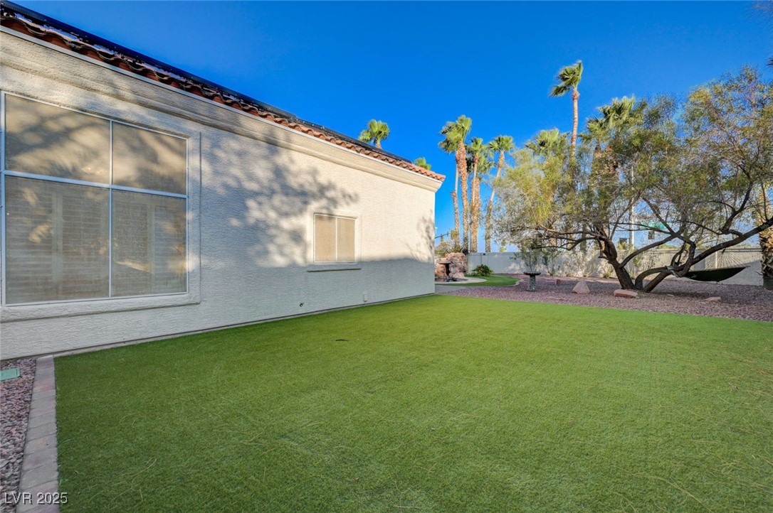 4004 Featherstone Lane