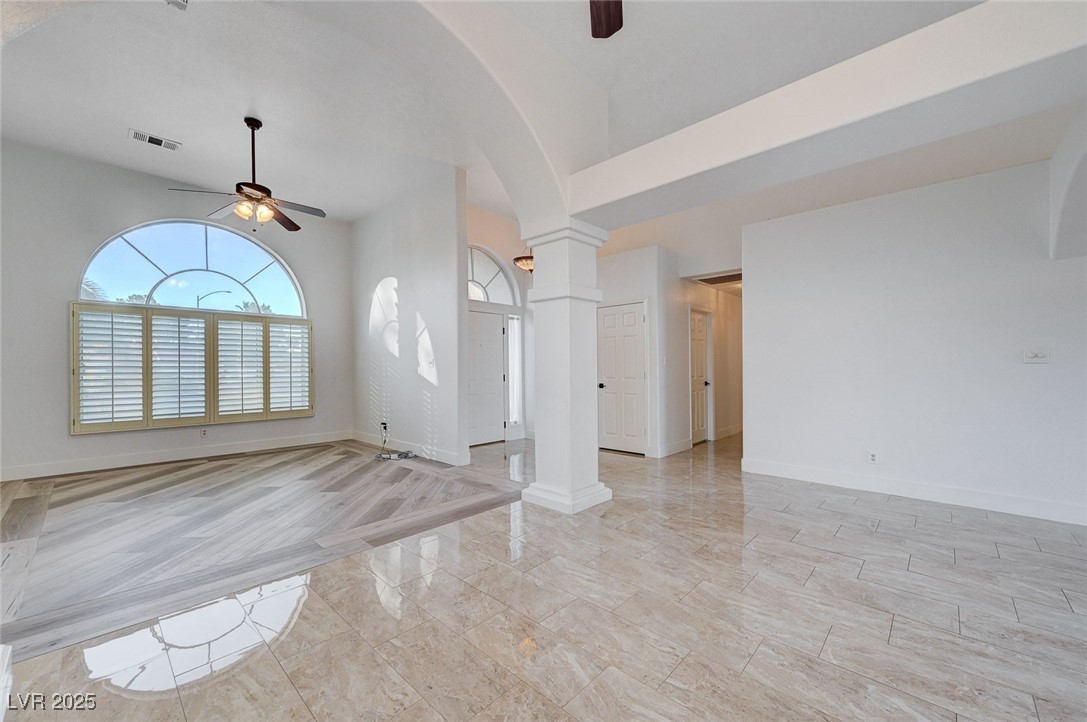 4004 Featherstone Lane