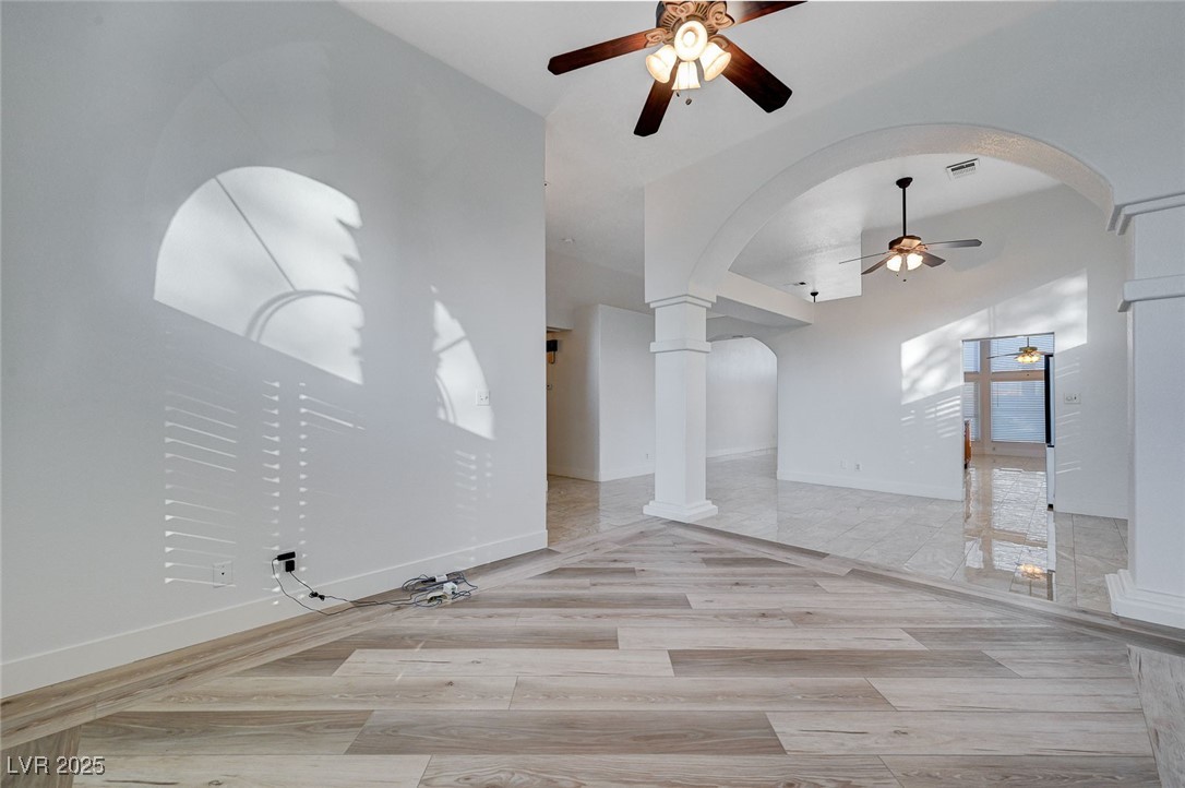 4004 Featherstone Lane