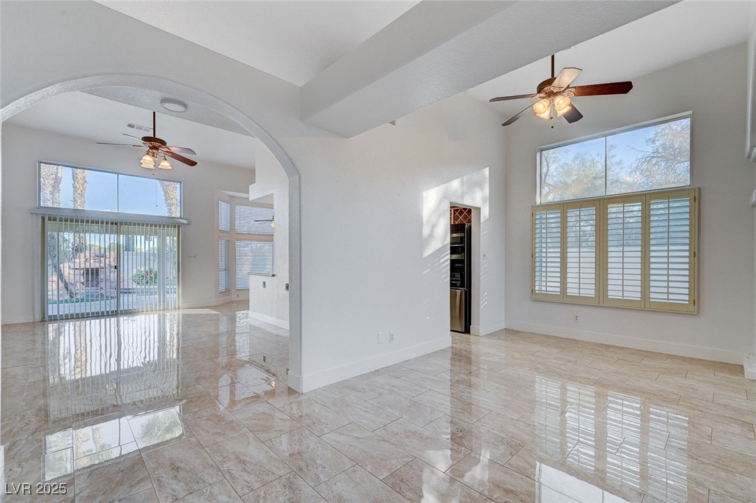 4004 Featherstone Lane