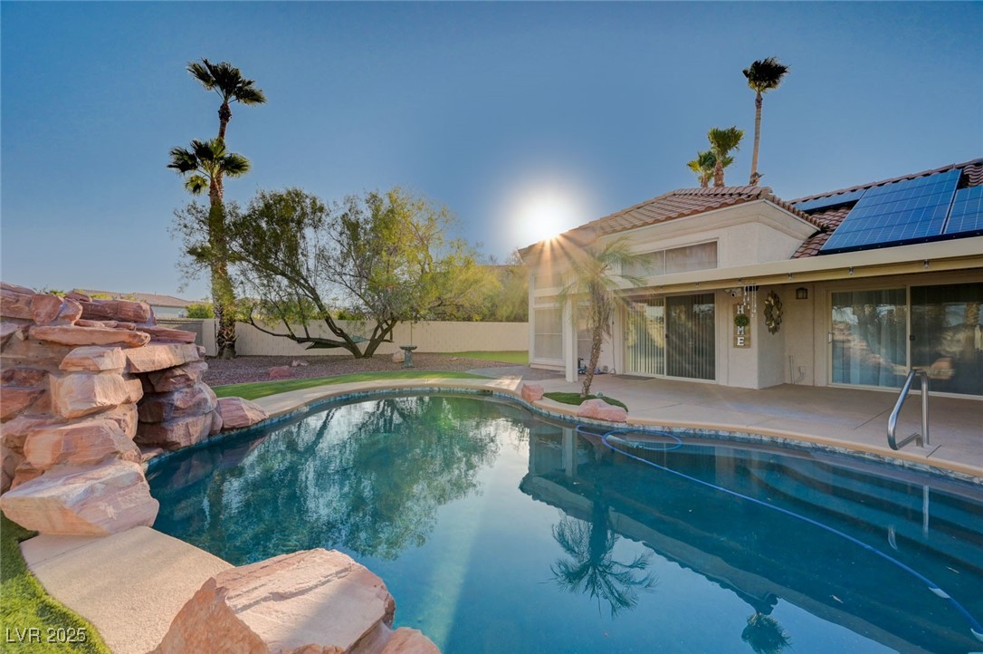 4004 Featherstone Lane