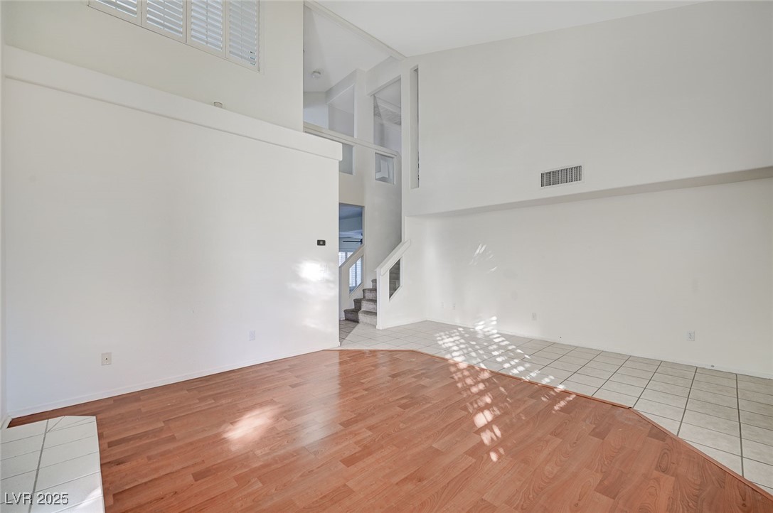 8776 Country View Avenue