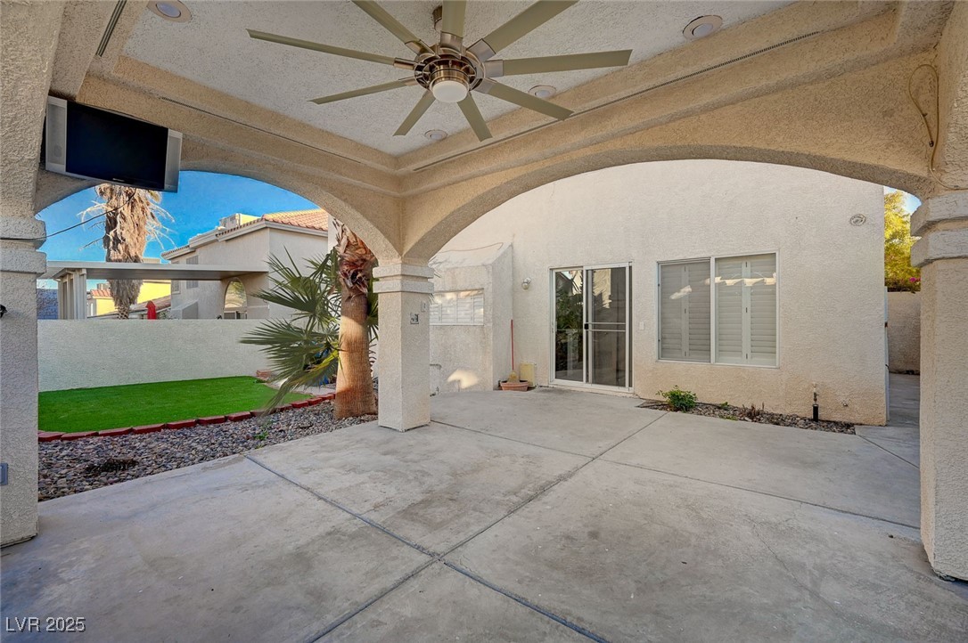8776 Country View Avenue